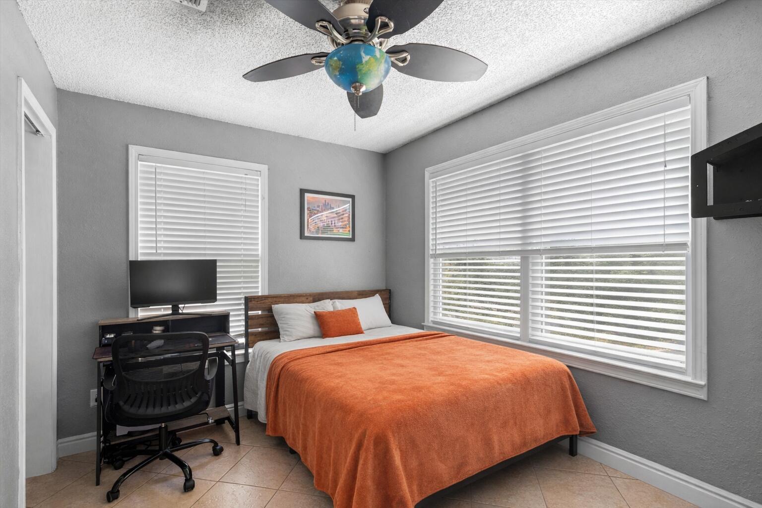 27147 Dolphin Road Summerland Key, FL 33042 - Photo 11 of 17 3rd Bedbroom