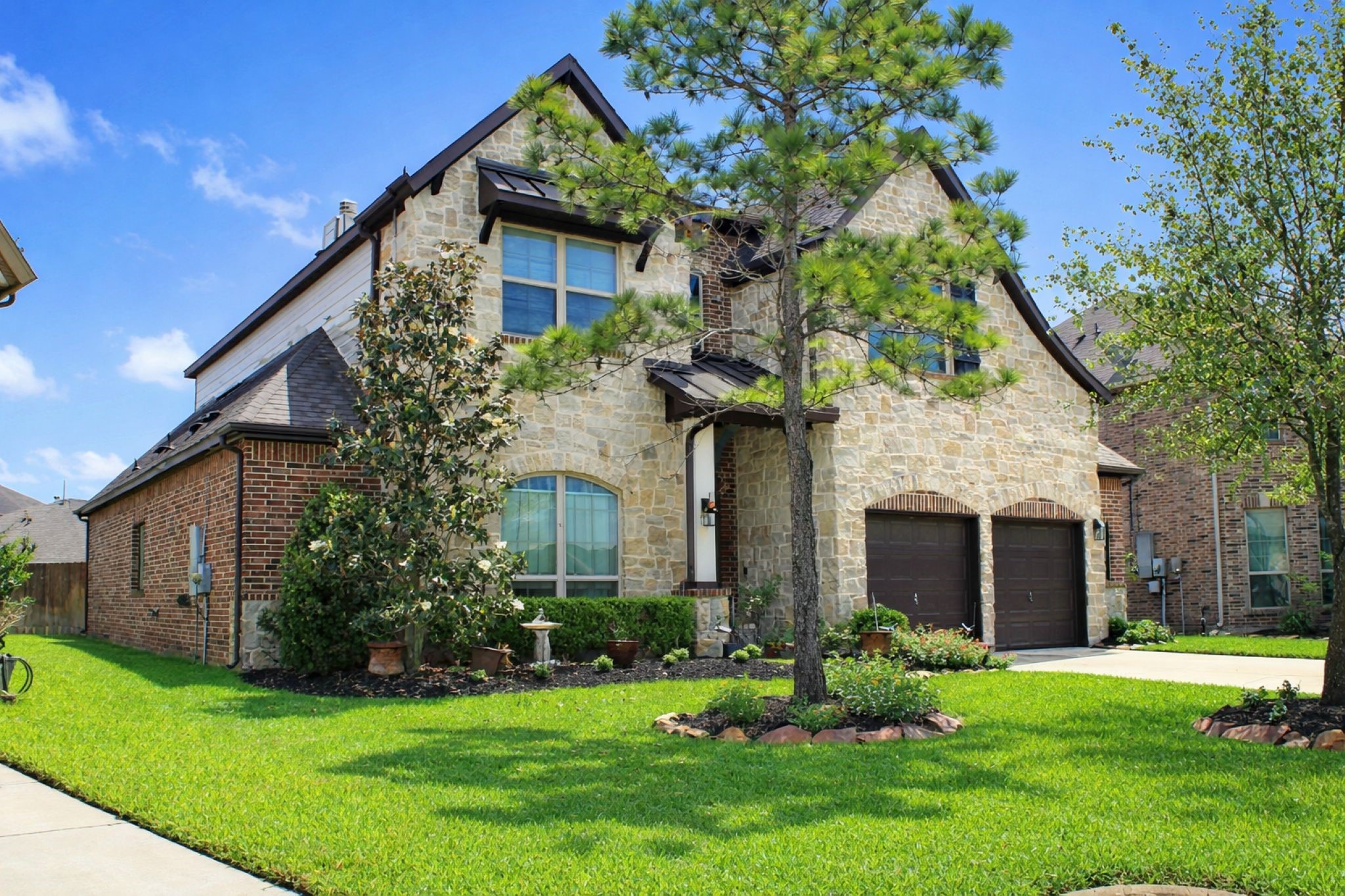 9707 Clear Diamond Drive Rosharon, TX 77583 - Photo 2 of 17