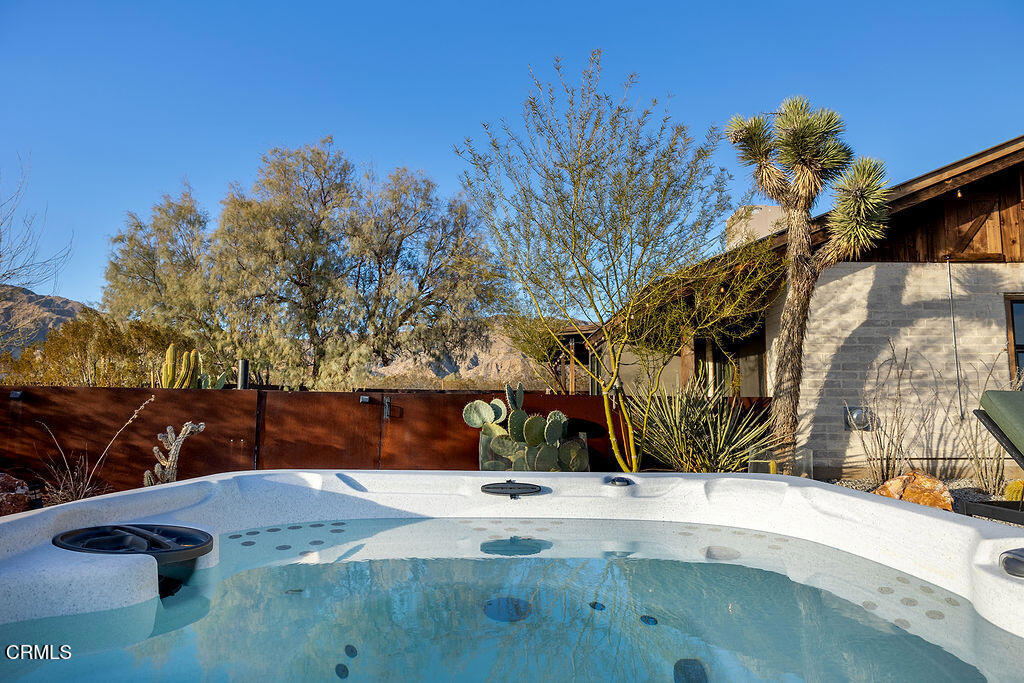 9427 T-Circle Drive Morongo Valley, CA 92256 - Photo 31 of 41 a view of a yard with plants