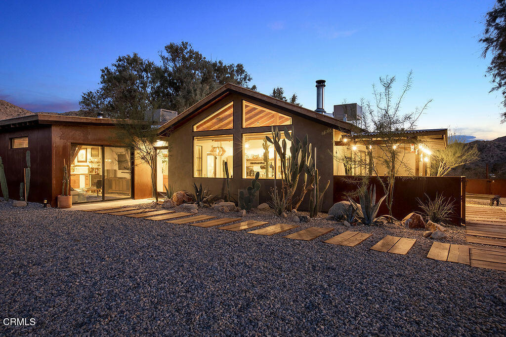 9427 T-Circle Drive Morongo Valley, CA 92256 - Photo 41 of 41 a view of a house with backyard and sitting area
