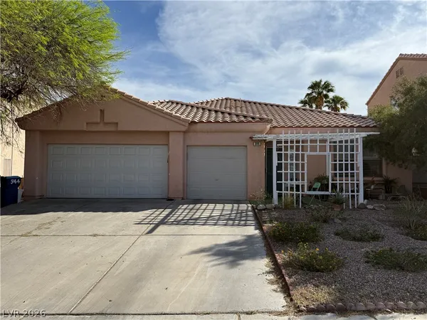 $499,000 | 944 Saddle Horn Drive, Henderson, NV 89002