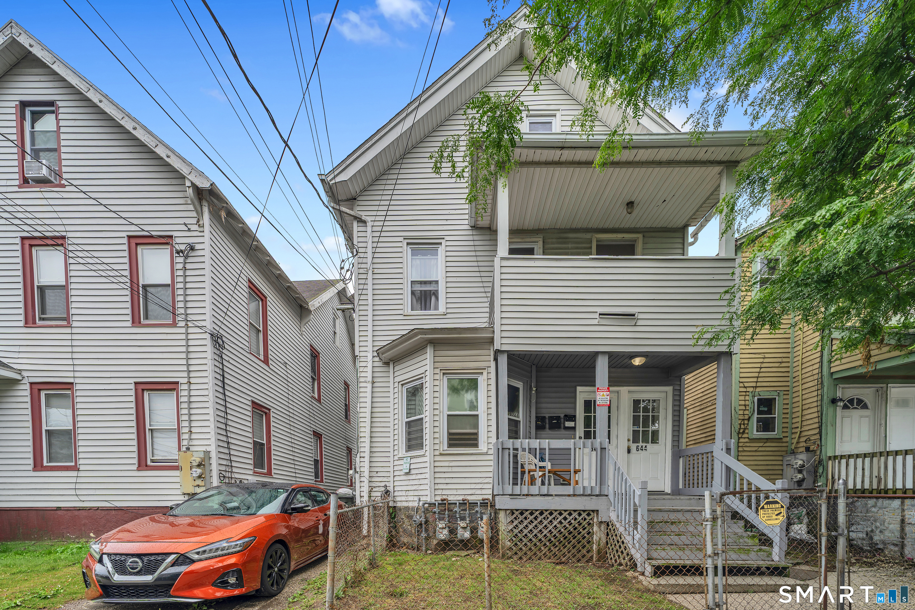 644-646 Maple Street Bridgeport, CT 06608 - Photo 1 of 40