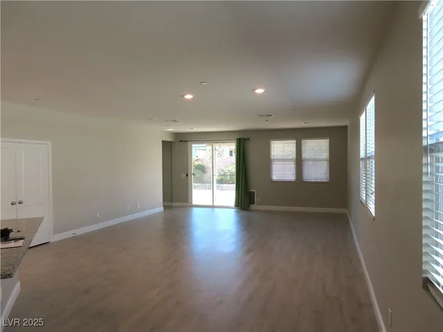 $2,500 | 2771 Alta Vista Street, Henderson, NV 89044