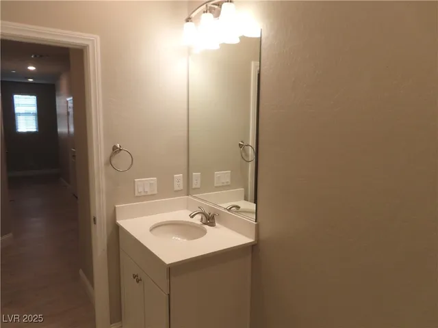 $2,500 | 2771 Alta Vista Street, Henderson, NV 89044