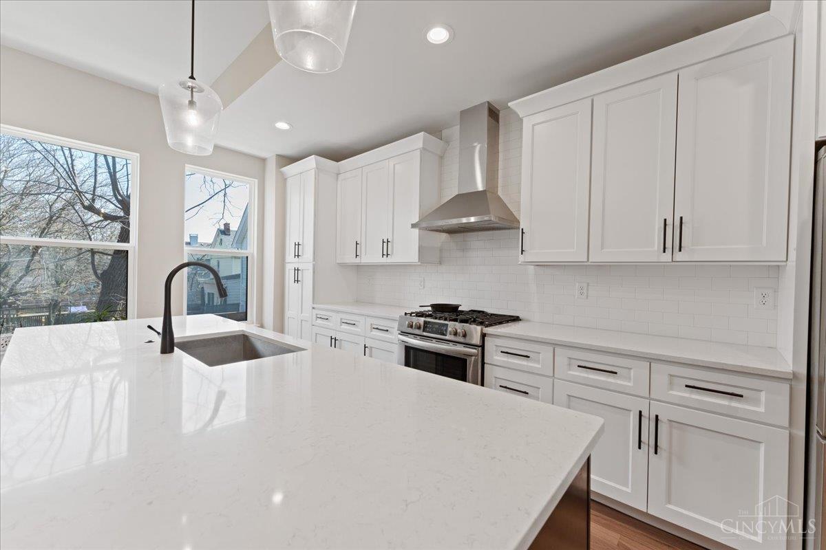 3906 Edwards Road, Unit B Cincinnati, OH 45209 - Photo 14 of 47