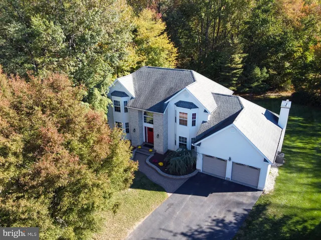 $760,000 | 9 Noa Court, Hamilton, NJ 08690