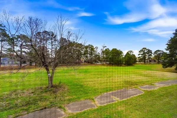 $119,500 | 500 Fairway Lane, Unit 8M, Conroe, TX 77302