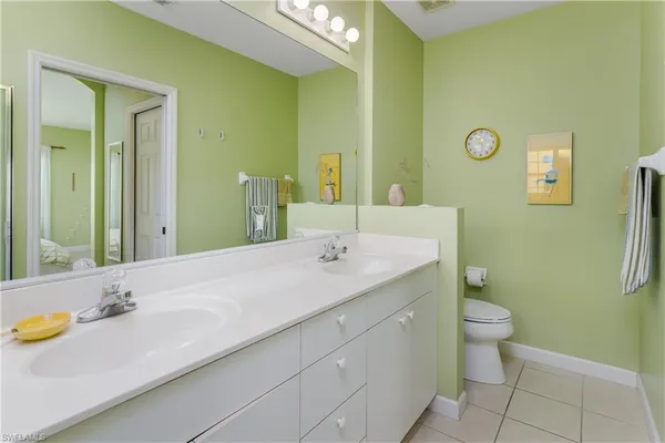 $2,000 | 3035 Horizon Lane, Unit 2208, Naples, FL 34109