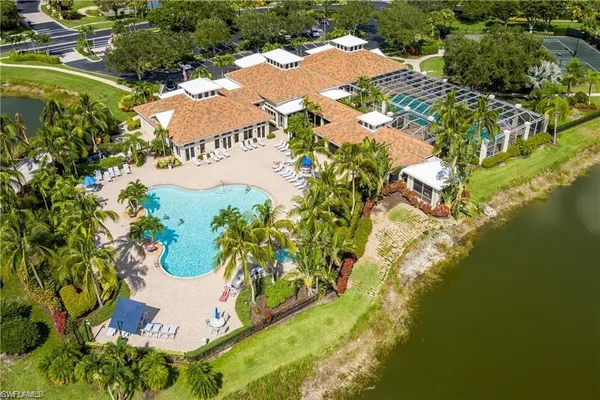 $2,000 | 3035 Horizon Lane, Unit 2208, Naples, FL 34109
