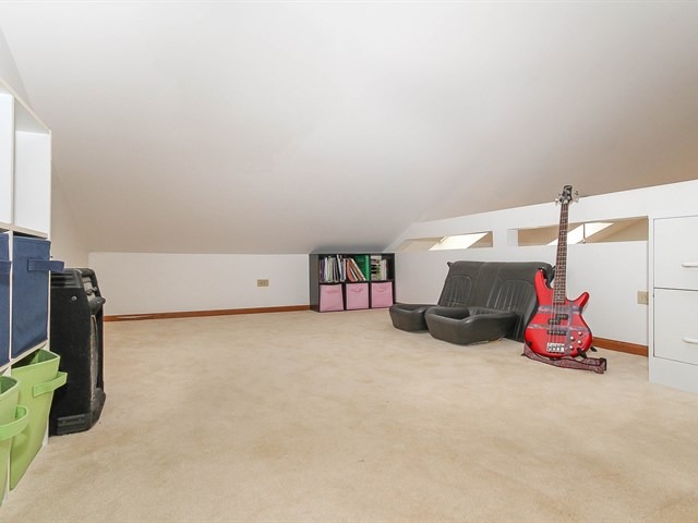 2032 Muirfield Circle Elgin, IL 60123 - Photo 11 of 21