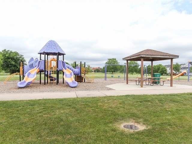2032 Muirfield Circle Elgin, IL 60123 - Photo 20 of 21