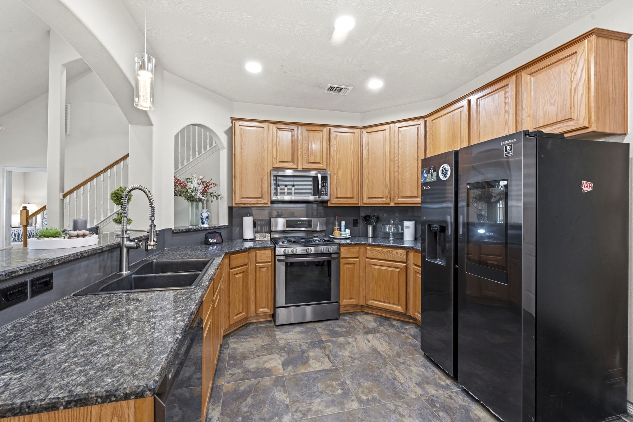 23711 Spring Dane Drive Spring, TX 77373 - Photo 17 of 38