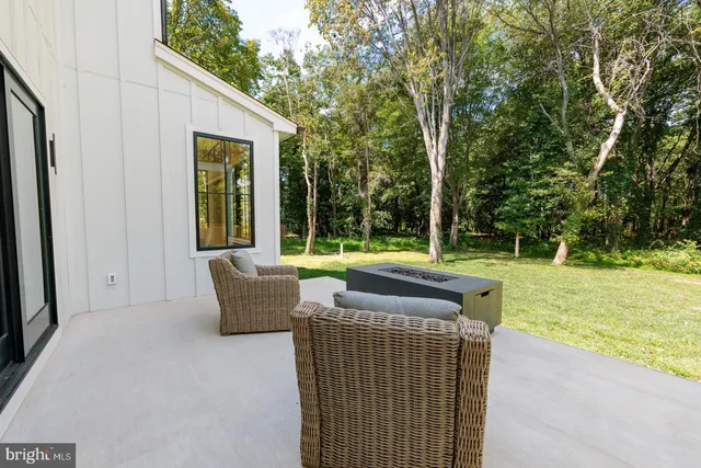 $1,397,500 | 208 Tower Drive, Stevensville, MD 21666