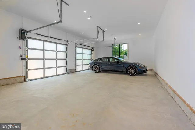 $1,397,500 | 208 Tower Drive, Stevensville, MD 21666