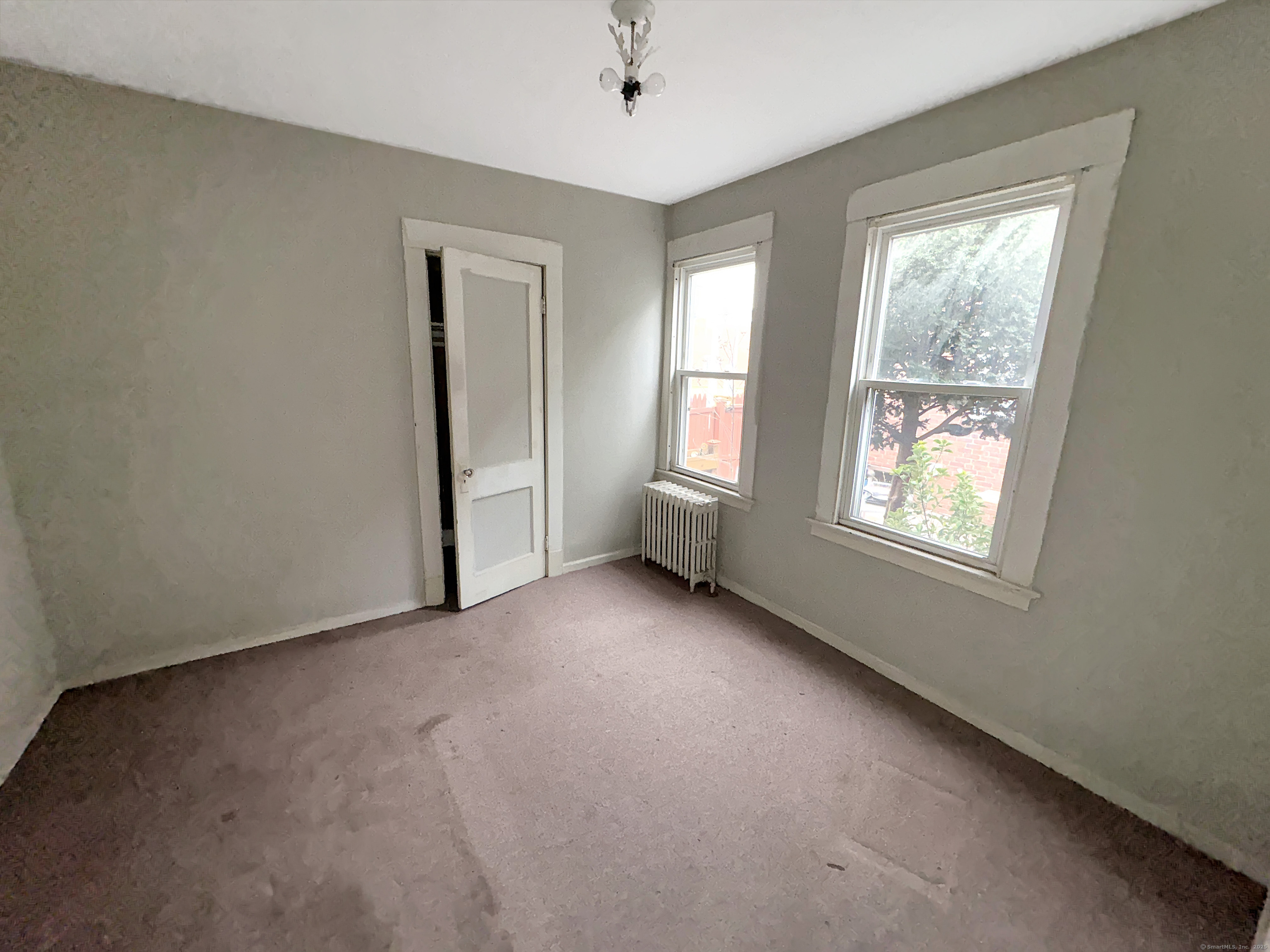 22 Helen Street Hamden, CT 06514 - Photo 14 of 30