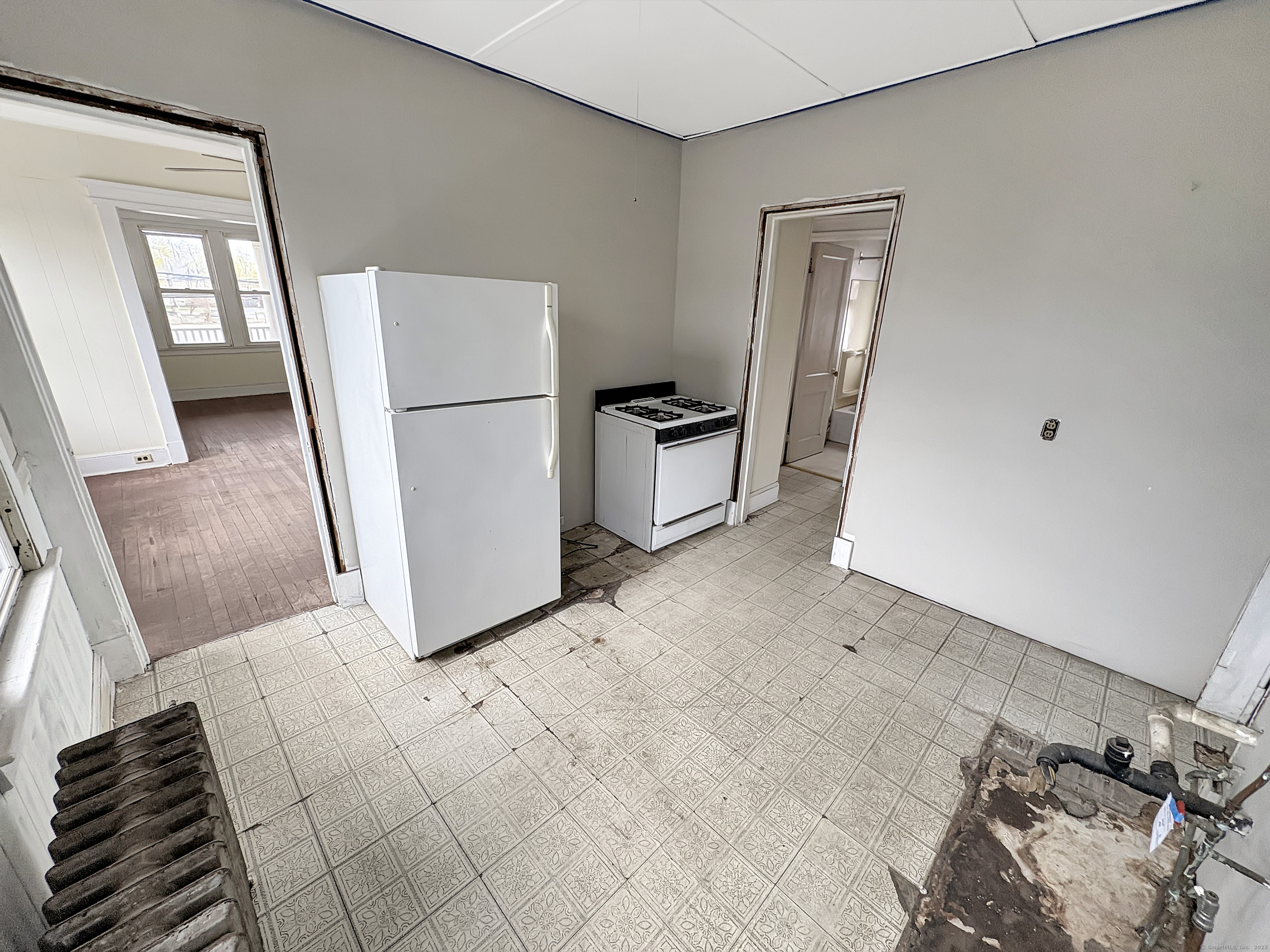 22 Helen Street Hamden, CT 06514 - Photo 19 of 30