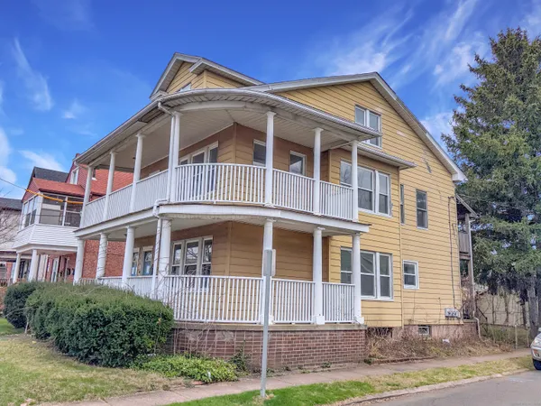 $292,100 | 22 Helen Street, Hamden, CT 06514