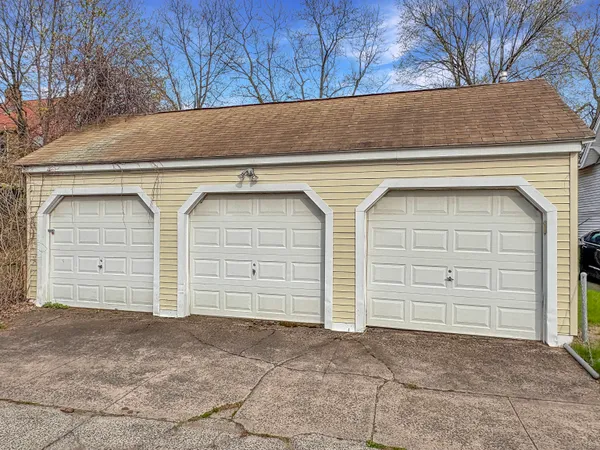 $292,100 | 22 Helen Street, Hamden, CT 06514