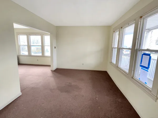 $292,100 | 22 Helen Street, Hamden, CT 06514