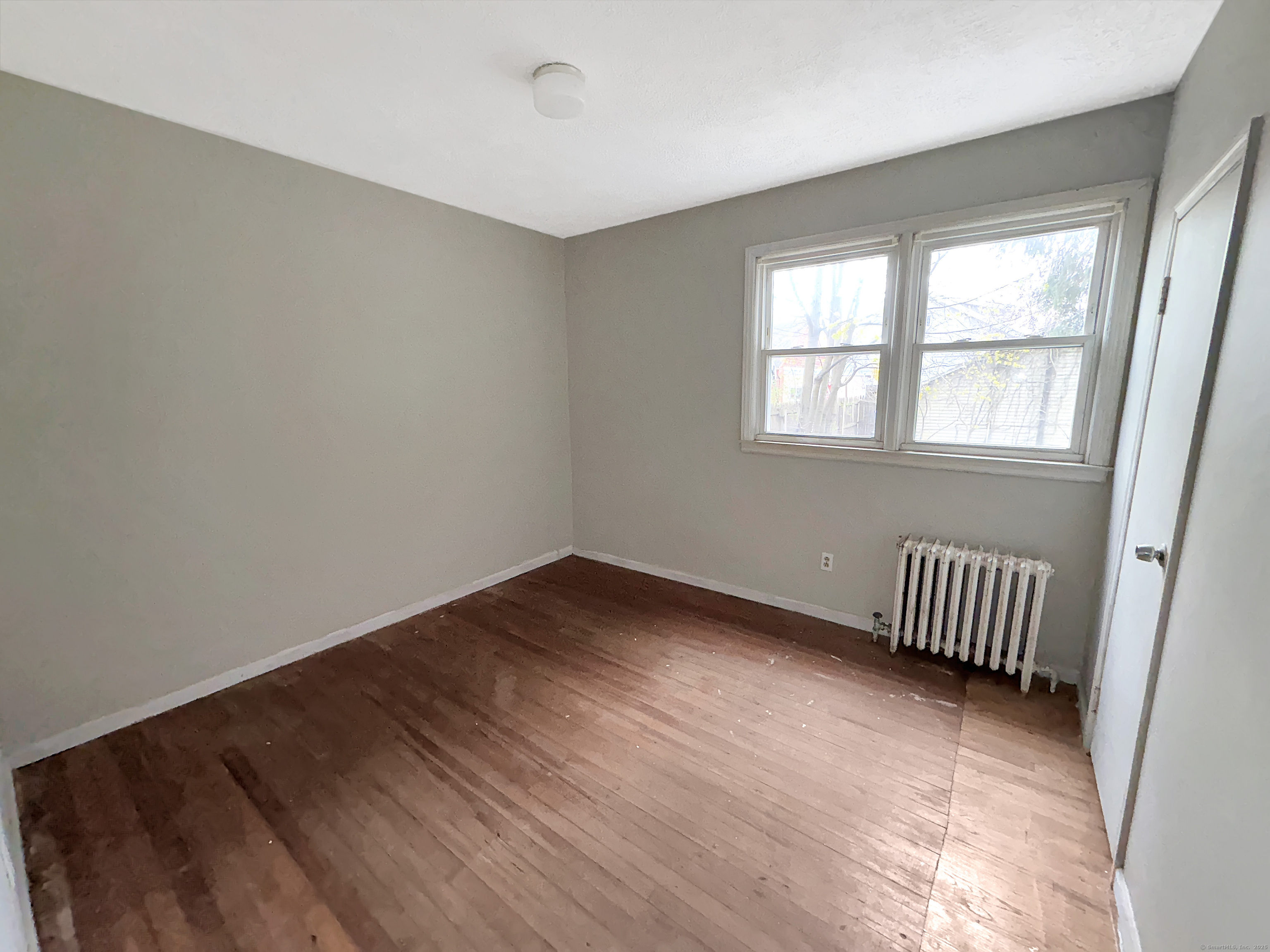 22 Helen Street Hamden, CT 06514 - Photo 10 of 30