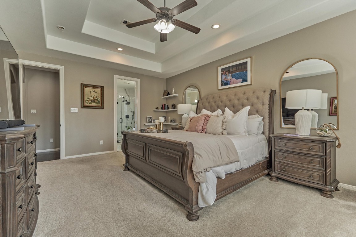 226 Hampton Glen Road Montgomery, TX 77356 - Photo 17 of 48 Primary bedroom