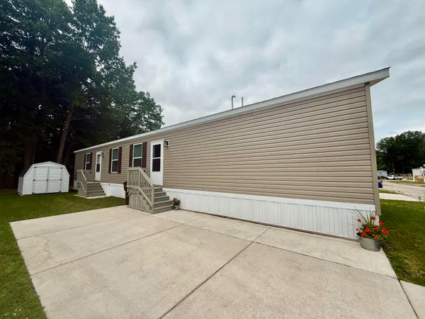 $77,000 | 1178 Ironstone Lane, Mount Pleasant, MI 48858