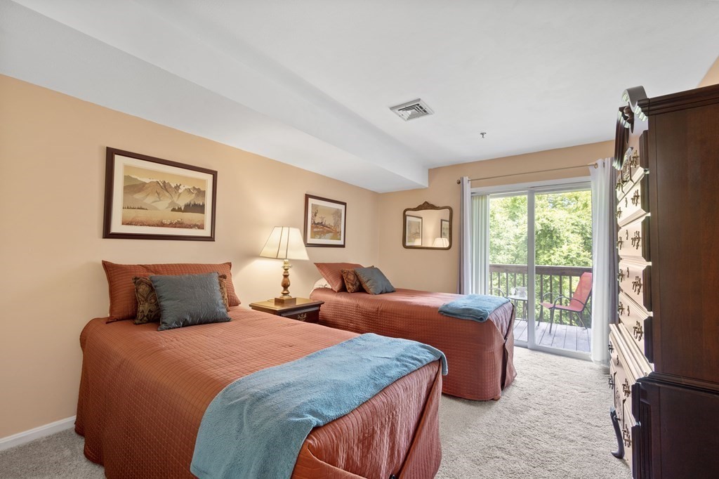 4 Duck Pond Road, Unit 213 Beverly, MA 01915 - Photo 15 of 27 Gallery Image 15