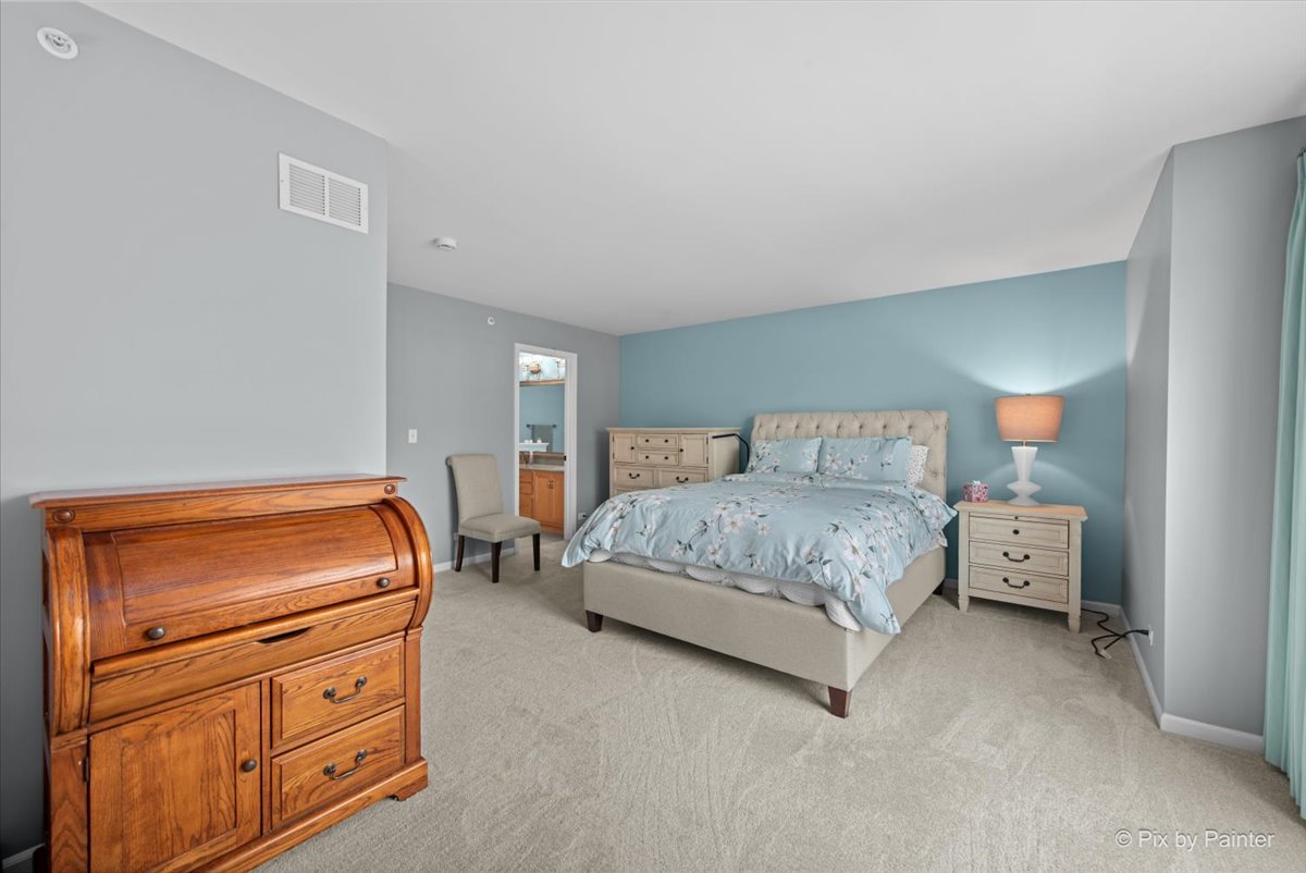 715 Riding Lane, Unit 715 St. Charles, IL 60174 - Photo 18 of 31