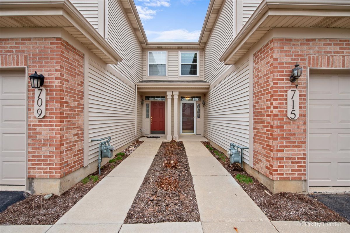 715 Riding Lane, Unit 715 St. Charles, IL 60174 - Photo 25 of 31