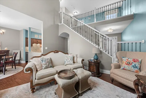 $360,000 | 715 Riding Lane, Unit 715, St. Charles, IL 60174