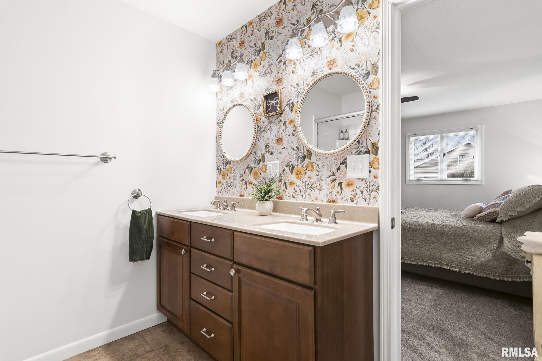 33 Sarah Avenue Springfield, IL 62703 - Photo 24 of 41