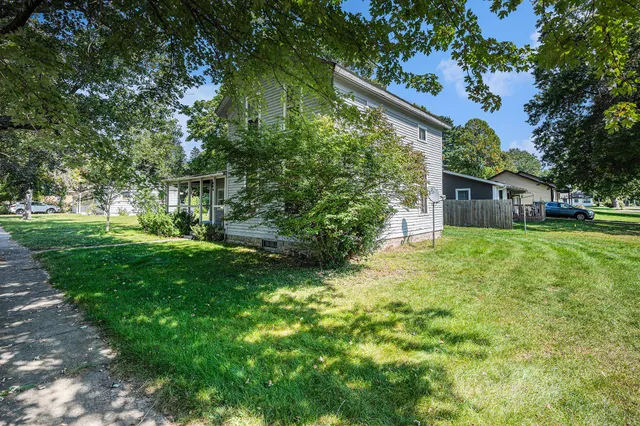 $129,000 | 313 South Brown Street, Paw Paw, MI 49079