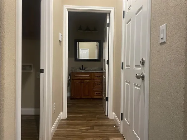 $1,700 | 103 South Kanaio Drive, Unit A, Bastrop, TX 78602