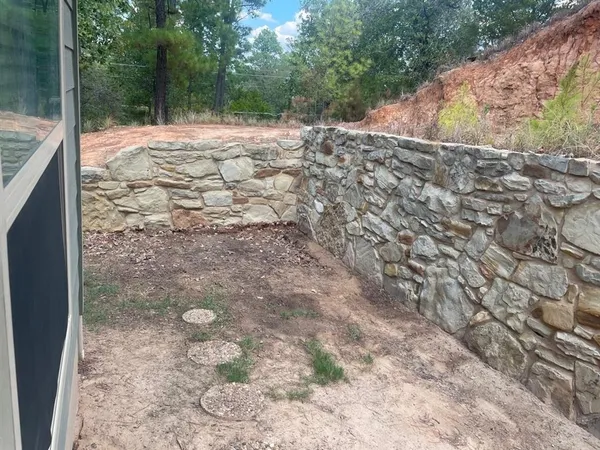 $1,700 | 103 South Kanaio Drive, Unit A, Bastrop, TX 78602