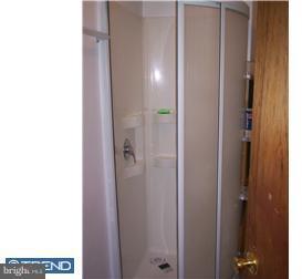 306 Deerfield Road Newark, DE 19713 - Photo 5 of 11 Bathroom