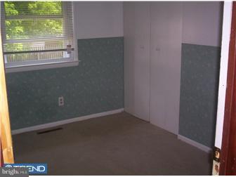 306 Deerfield Road Newark, DE 19713 - Photo 7 of 11