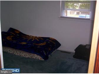 306 Deerfield Road Newark, DE 19713 - Photo 8 of 11