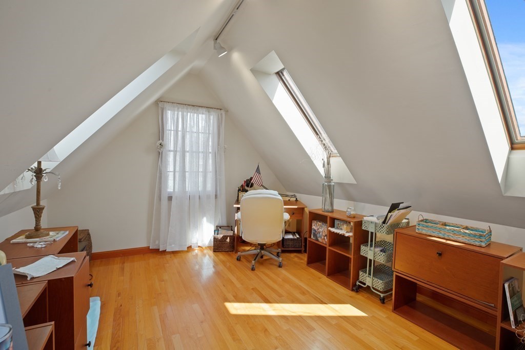 121 Mendon Road Sutton, MA 01590 - Photo 21 of 31