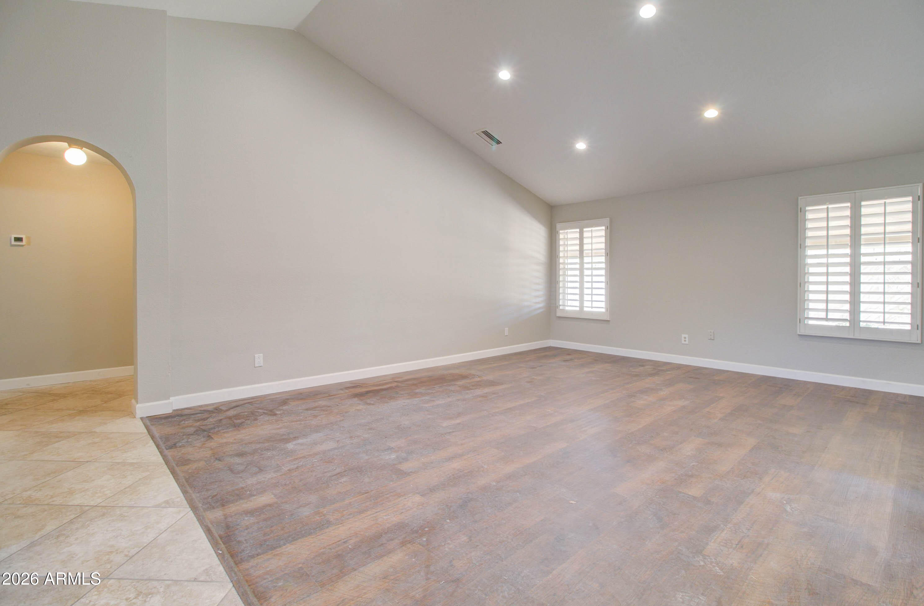 4509 East Pearce Road Phoenix, AZ 85044 - Photo 9 of 56 4509 E Pearce Rd-19