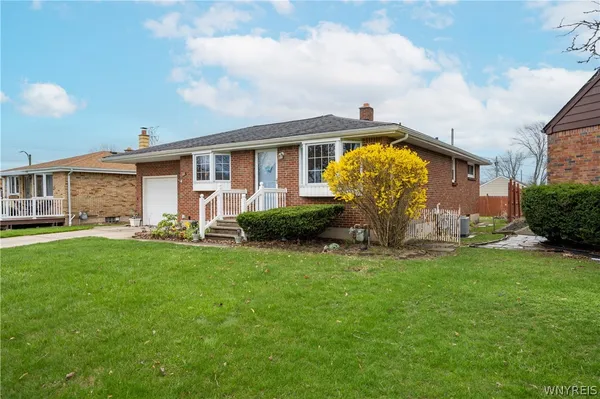 $199,900 | 53 Hillside Avenue, Cheektowaga, NY 14225