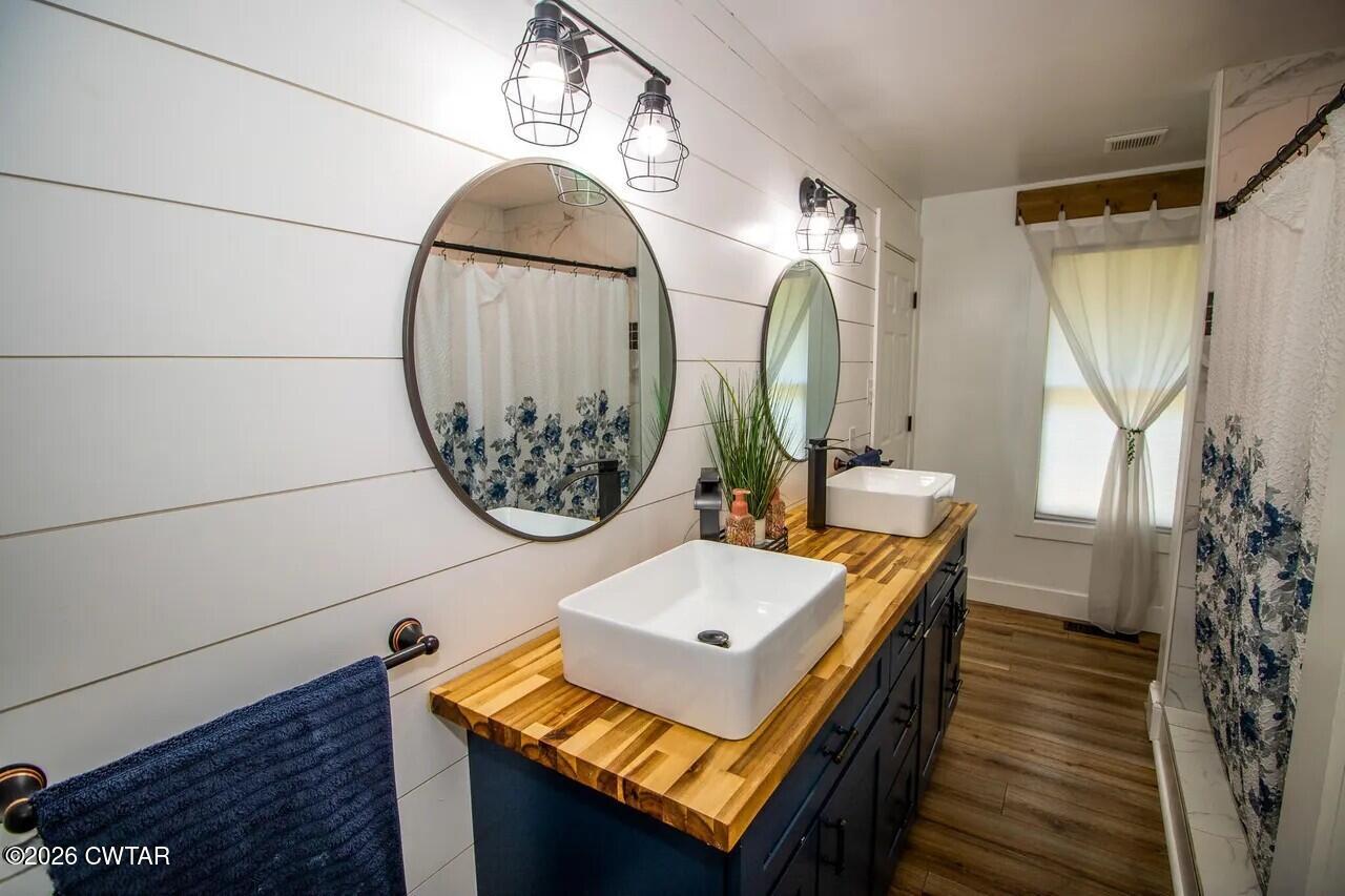 2490 Old Friendship Road Finger, TN 38334 - Photo 14 of 51 13