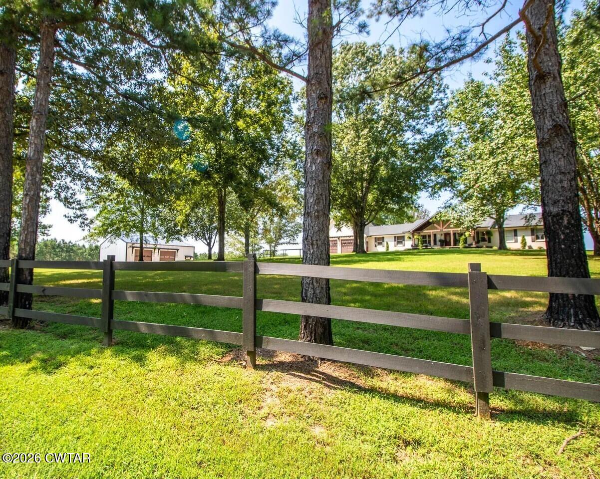 2490 Old Friendship Road Finger, TN 38334 - Photo 5 of 51 04