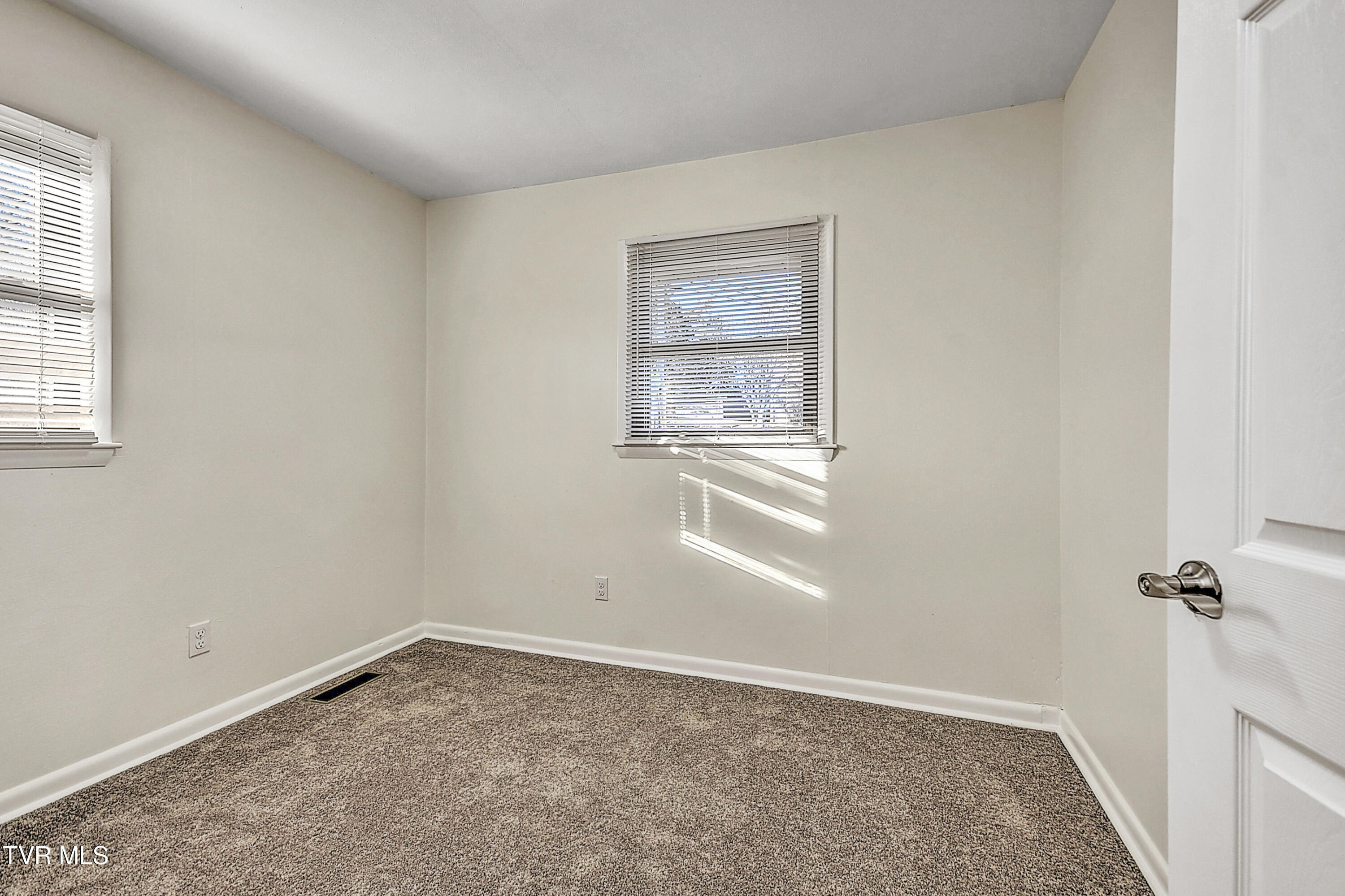 535 Debusk Road Greeneville, TN 37743 - Photo 25 of 40 535 Debusk CP-26