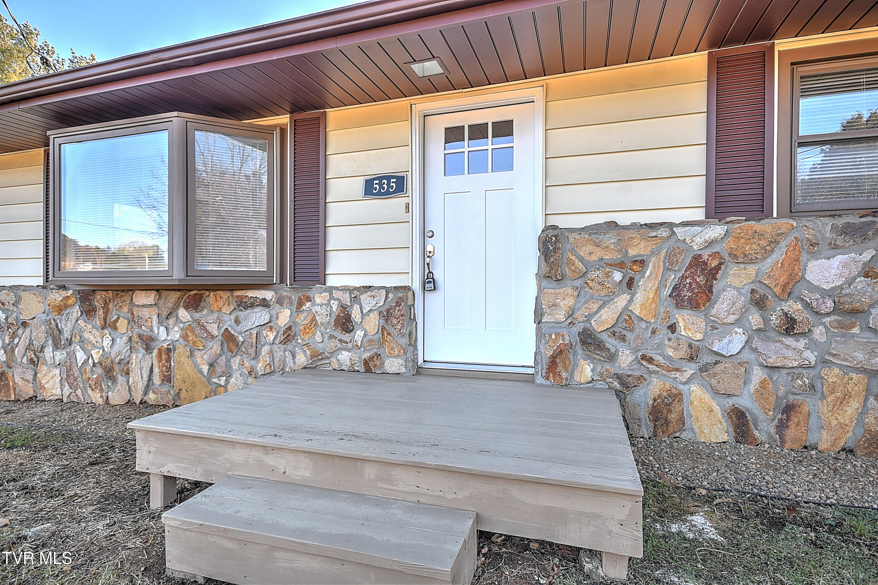 535 Debusk Road Greeneville, TN 37743 - Photo 3 of 40 535 DeBusk CP-5