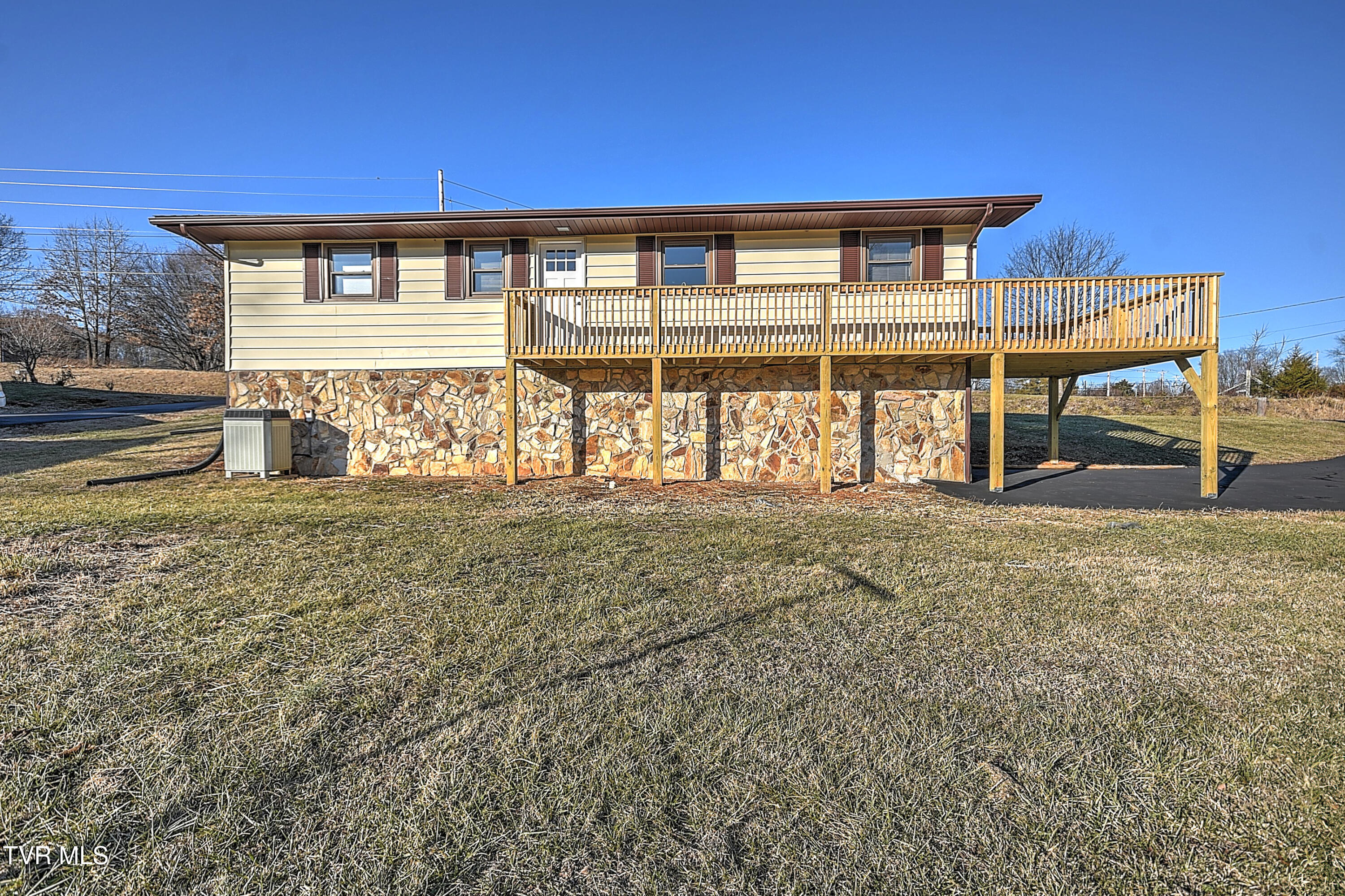 535 Debusk Road Greeneville, TN 37743 - Photo 35 of 40 535 Debusk CP-36