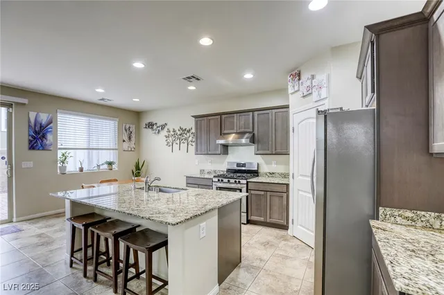 $449,900 | 9232 White Sapphire Court, Las Vegas, NV 89178