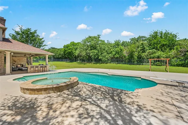 $15,000 | 1817 Broken Bend Drive, Westlake, TX 76262