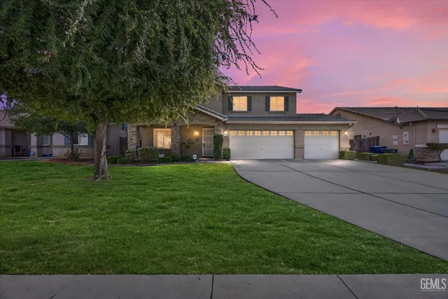 front view of house with a yard