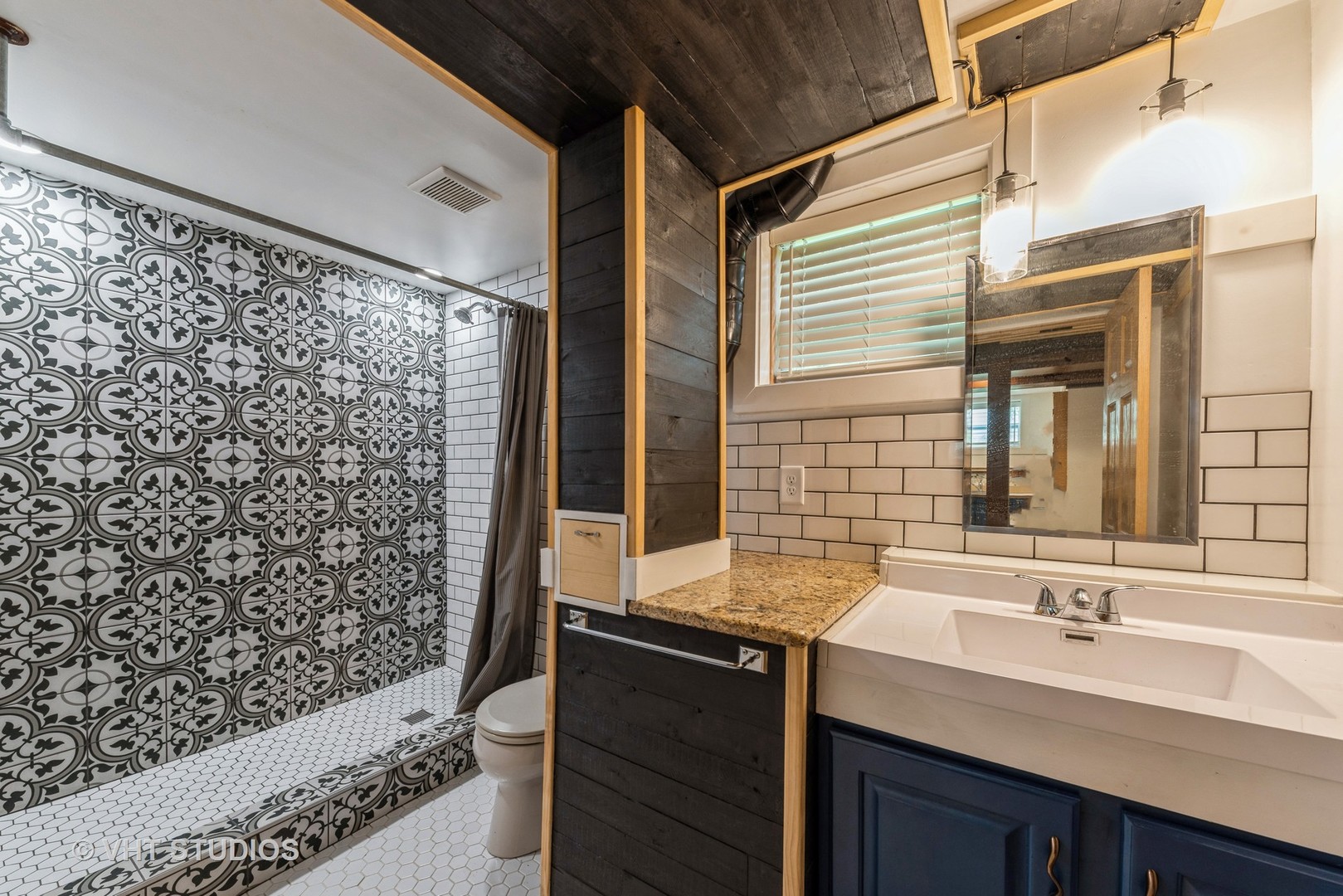 110 Harding Avenue Fox River Grove, IL 60021 - Photo 13 of 17 Gallery Image 13
