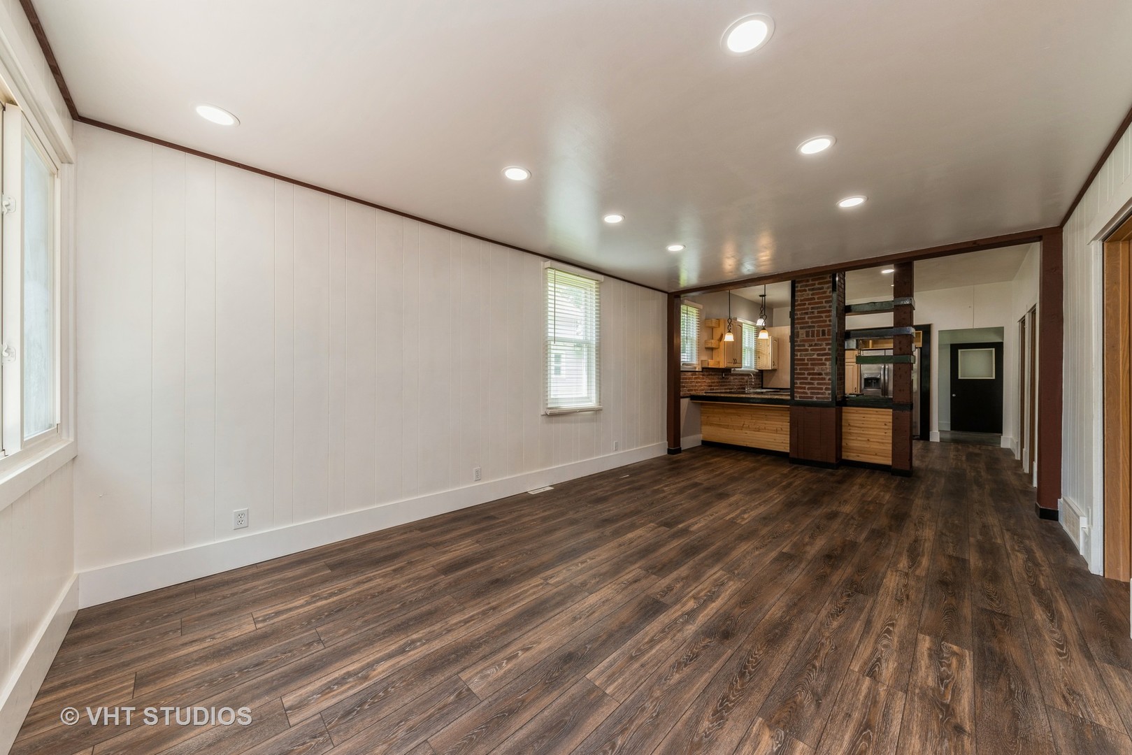 110 Harding Avenue Fox River Grove, IL 60021 - Photo 3 of 17 Gallery Image 3